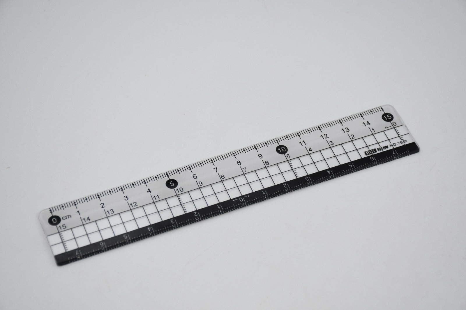 7921  TRANSPARENT RULER, PLASTIC RULERS, FOR SCHOOL CLASSROOM, HOME, OR OFFICE (15 Cm)